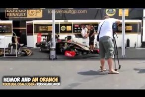 Гимн России играют на болиде F1