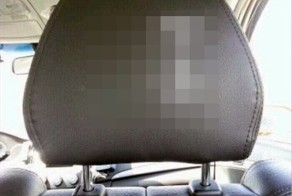 Маленькая неприятность при резком торможении. (3 фото)
