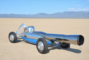 Шоу-кар с реактивным двигателем времен Второй Мировой