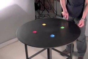 Метаморфозы цветного песка под воздействием звуковых вибраций