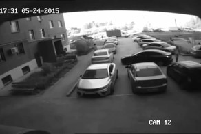 Дама разбила 6 машин на парковке