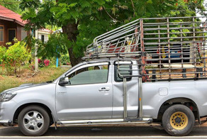 Старик повредил кисть руки в ДТП