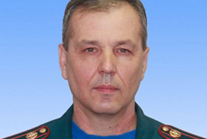 Погибший в Казани подполковник МЧС спасал людей до последнего
