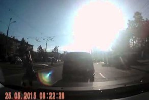 В Ангарске автобус насмерть сбил девочку-подростка