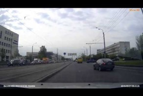 Решил пролезть вне очереди