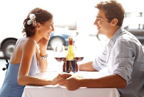 19 самых неловких моментов первых свиданий