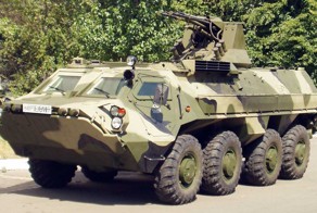 ДНР ремонтируют захваченные танки и БТР 