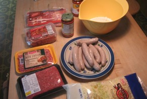 Многослойная пицца, до отвала напичканная мясом, для настоящих мужиков