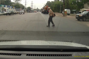 Женщина сбила деда в Воронеже