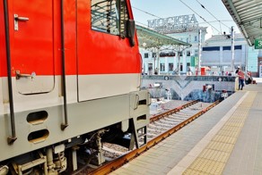 Я поднялся в вагон поезда на Москву и замер: этого не может быть!