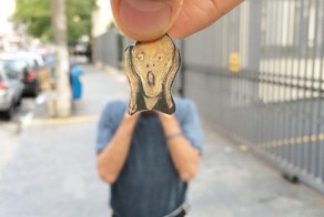 Шедевры изобразительного искусства переплетенные с реальной жизнью