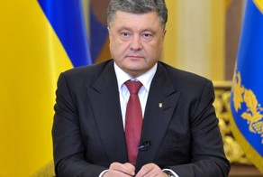 Порошенко дал официальное разрешение не платить по долгам