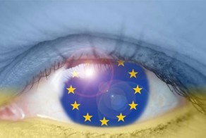 ЕС отказывается принимать украинских беженцев