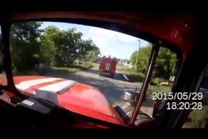 Пожар глазами пожарного: тушение частного дома