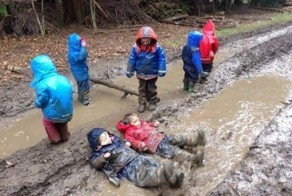 20 фотографий детей, которые знают, как получить удовольствие от прогулки