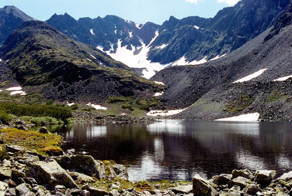 Озера и водопады горных хребтов Байкала