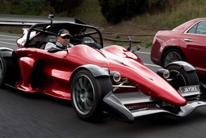 700-сильный австралийский суперкар весом 700 килограмм