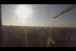 Видео из кабины вертолёта. На 1:28 попадание, на 1:32 падение