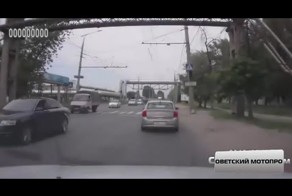 Подборка мотоаварий, задумайтесь прежде чем купить байк...