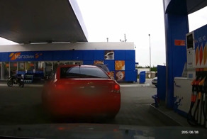 На АЗС сбили ребенка