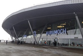 Аэропорт Курумоч и установленный там экран