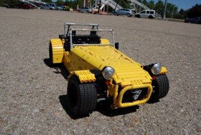 Самодельный игрушечный родстер (9 фото+видео)