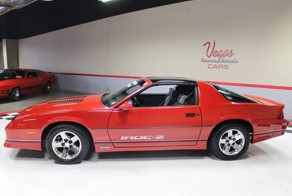 Редкий экземпляр Camaro IROC-Z 1985