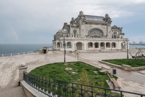 Заброшенное казино в Румынии