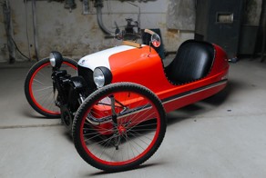 Электрическая реплика Morgan Threewheeler из Беларуси