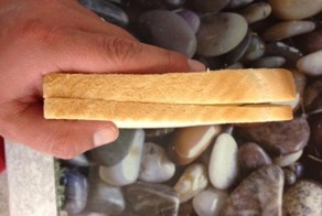 Британец пожаловался в магазин на неровно нарезанный хлеб и получил неожиданный ответ