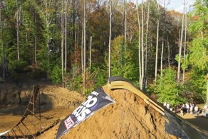 Экстремал сделал первое в мире четверное сальто на BMX