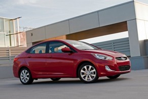 Самые популярные автомобили в Москве и регионах России