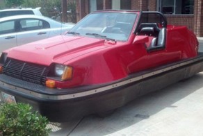 Машинка на которой можно врезаться куда угодно (5 фото)