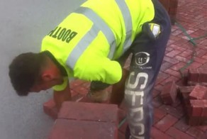 Когда начальник не отпускает пораньше с работы, пока всё не доделаешь