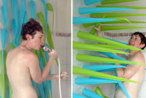 Колючая шторка, которая заставит вас экономить воду