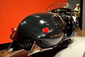 Футуристичный концепт мотоцикла образца 1934 года 