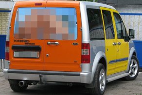 Креативное оформление микроавтобуса (4 фото)