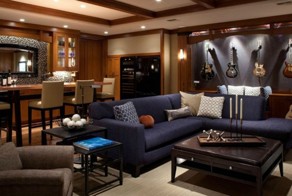 12 незаменимых предметов идеальной мужской пещеры