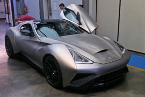 Титановый китайский суперкар Icona Vulcano Titanium