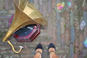 Ноги обычной девушки завоевали внимание тысяч пользователей в Инстаграм