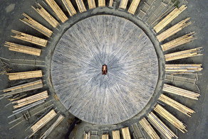 Обнаженная нагота с высоты птичьего полета