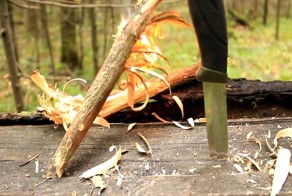 Туристу на заметку: Идеальная растопка для костра за 20 секунд