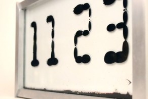 Что бывает, когда искусство встречается с высокими технологиями. Уникальные часы на ферромагнитной жидкости