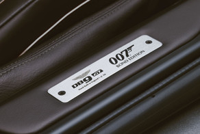Cпецверсия Aston Martin DB9 GT в честь нового фильма о Джеймсе Бонде