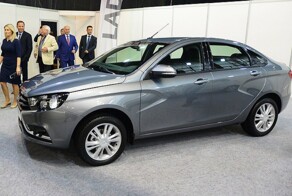 «Автоваз» назвал цену Lada Vesta