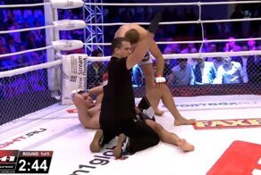 Тяжелейшая травма ноги бойца Анте Делия 