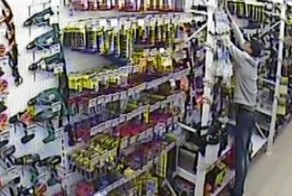 В Оренбургской области мужчина украл перфоратор, спрятав его в штаны