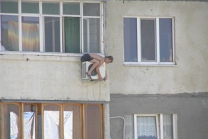 33 фотографии, демонстрирующие, почему женщины живут дольше мужчин