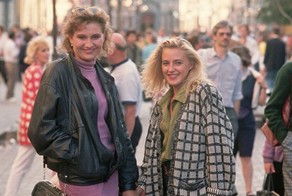 Это были 90-е. Мы одевались, как могли!