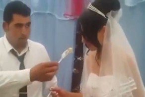 Жених показал свое истинное лицо во время свадьбы